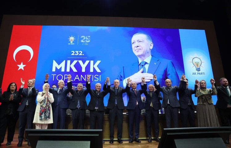 Kani Torun Ak Partiye Katıldı (2) (Küçük)