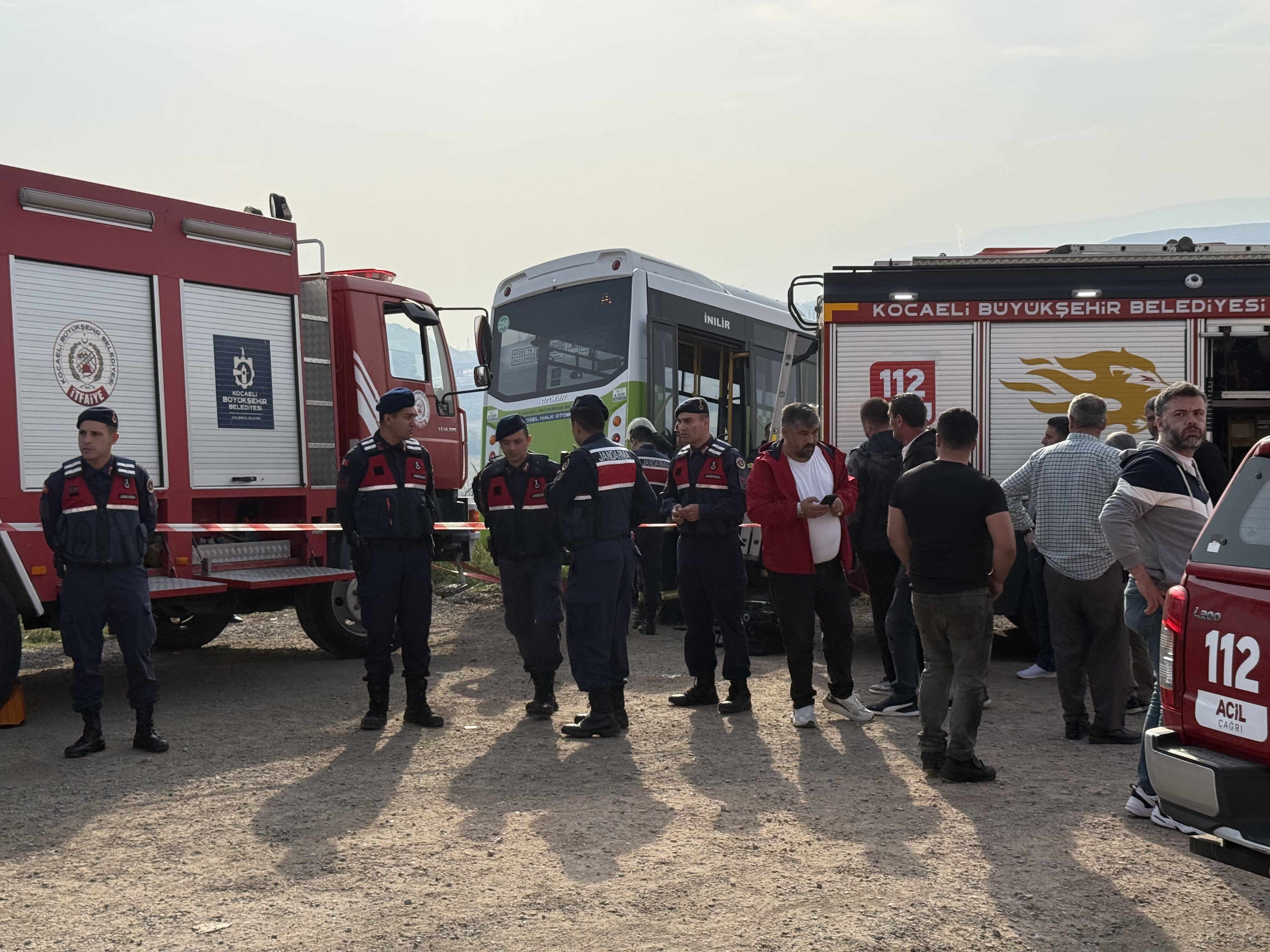Kendi Kullandığı Otobüsün Altında Kaldı (1)